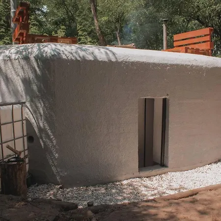Vojensky Bunker Luxury tent *